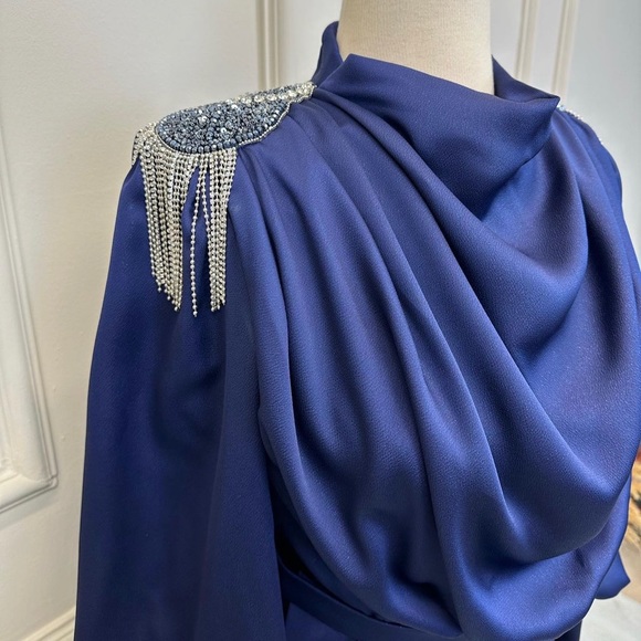 Evening Dress / Prom Dress - Picture 2 of 3